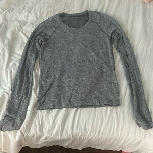 Lululemon Long Sleeve Swiftly Tech Shirt
2.0 Waist Length